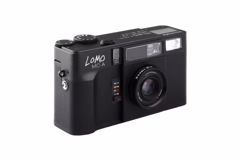 This is the black version of Lomo MC-A.