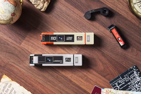 Lomography just released a new “advanced” mini 110 film camera: the Lomomatic 110. It features a multi-coated glass len…