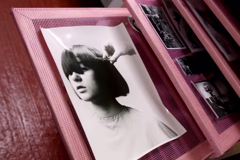 Large image.