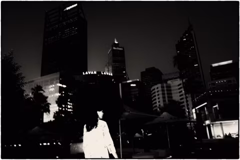 Large image.