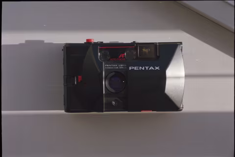 Pentax PC35AF is a fixed 35mm f/2.8 lens 35mm point-and-shoot. Launched in 1982, Japan.