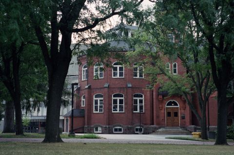 Voigtländer Bessa L with Jupiter-8 50mm 𝒇2 and Portra 400.