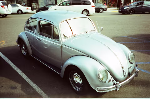 Old Volkswagon Bug in La Jolla, California.
 Picture taken with a Yashica T5 and CineStill 800T.