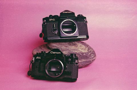 Canon F-1 (Original) Film Camera Review Canon F-1 (Original) Film Camera Review