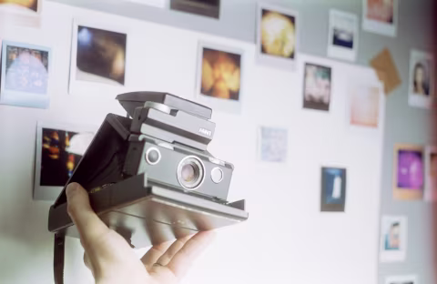 Daren’s MiNT-modified Polaroid SX-70.