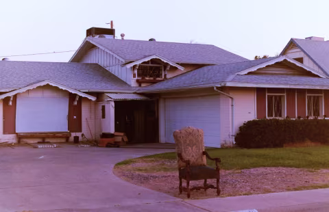 Large image.