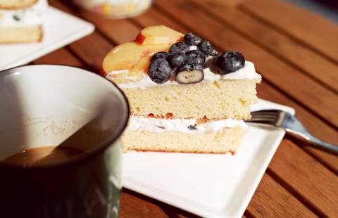 Pentax MX with SMC Pentax-M 1:1.7 50mm and Cinema Shorts 50D (Kodak Vision 3).