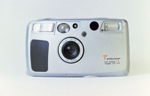 Yashica T5/Kyocera T-Proof Camera Review