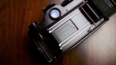 Nikon FM2/FM2n Film Camera Review: With Honeycomb Titanium Nikon FM2/FM2n Film Camera Review: With Honeycomb Titanium