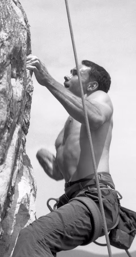 Chris’ final move on the “Balance of Power” (5.12a) route.