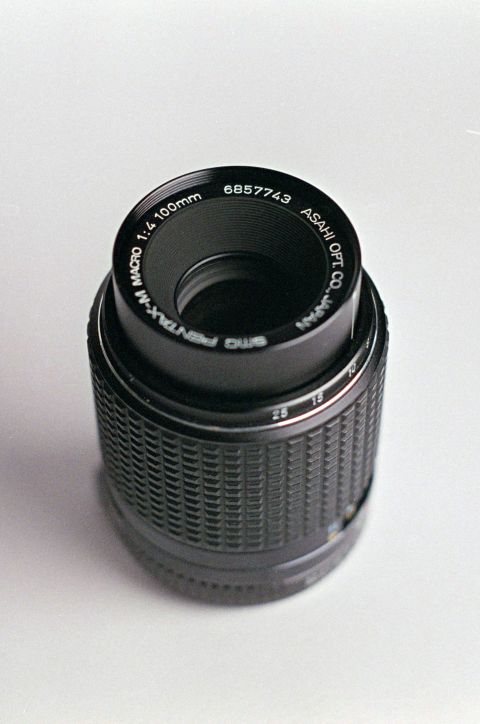 SMC Pentax-M 100mm 𝒇4 Macro Lens Review SMC Pentax-M 100mm 𝒇4 Macro Lens Review