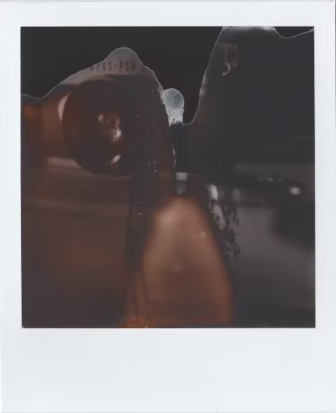 A failed Polaroid frame. Most likely, the result of the chemicals drying due to expiration. Nevertheless, there’s something appealing about this image precisely because it broke down. 