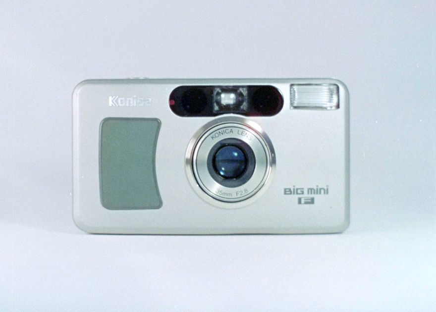 FUJICA mini ゴールド 242646 ケース付き - フィルムカメラ