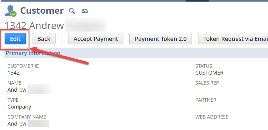 Customer page with the Edit button highlighted.