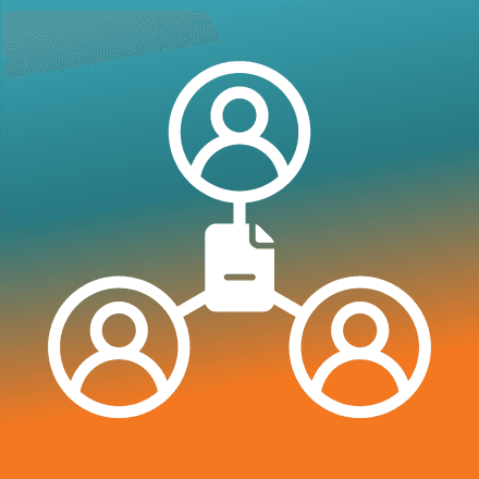 Icon showing the collaboration of people on a document.