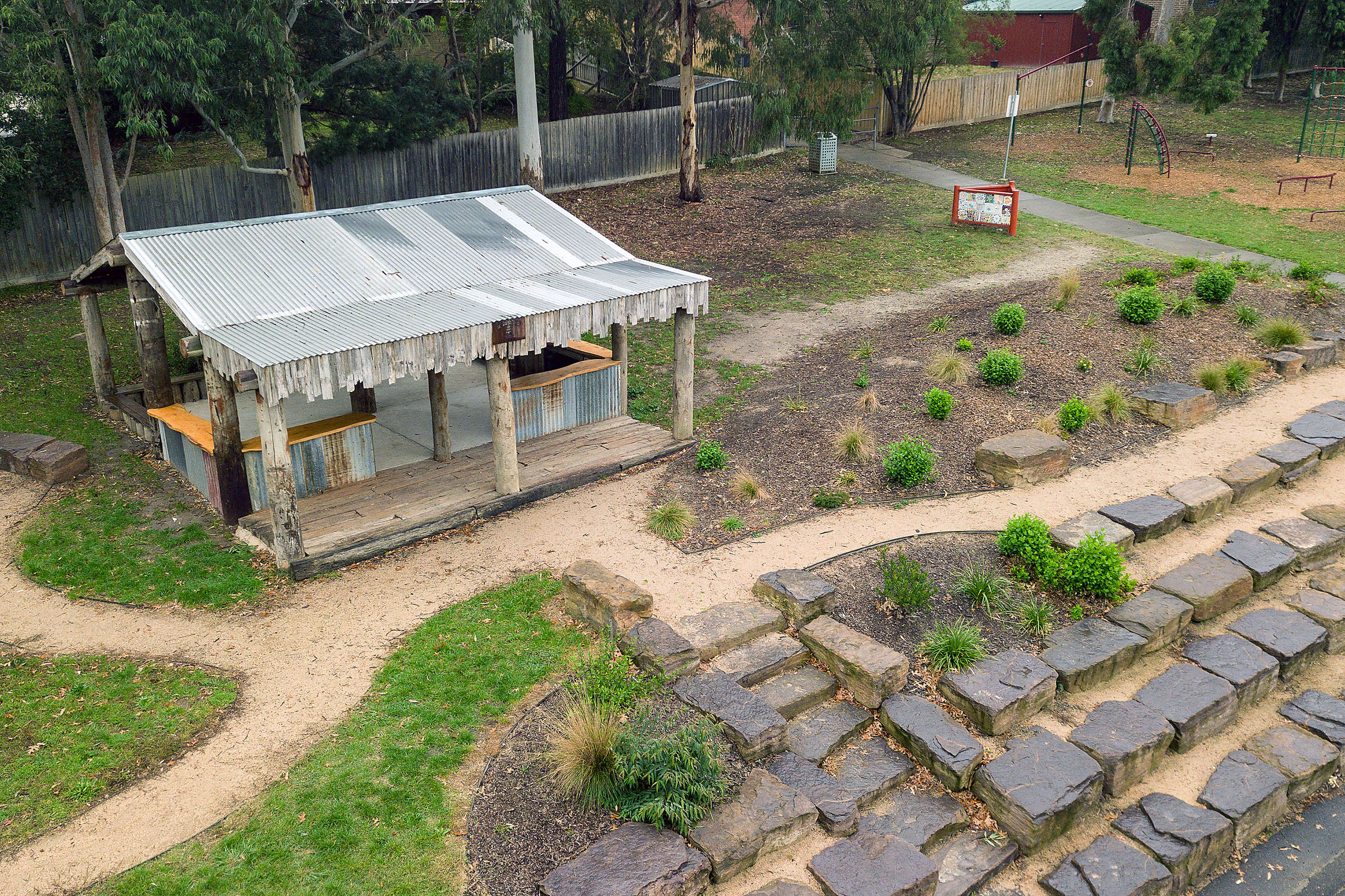 Learning shack and surrounds