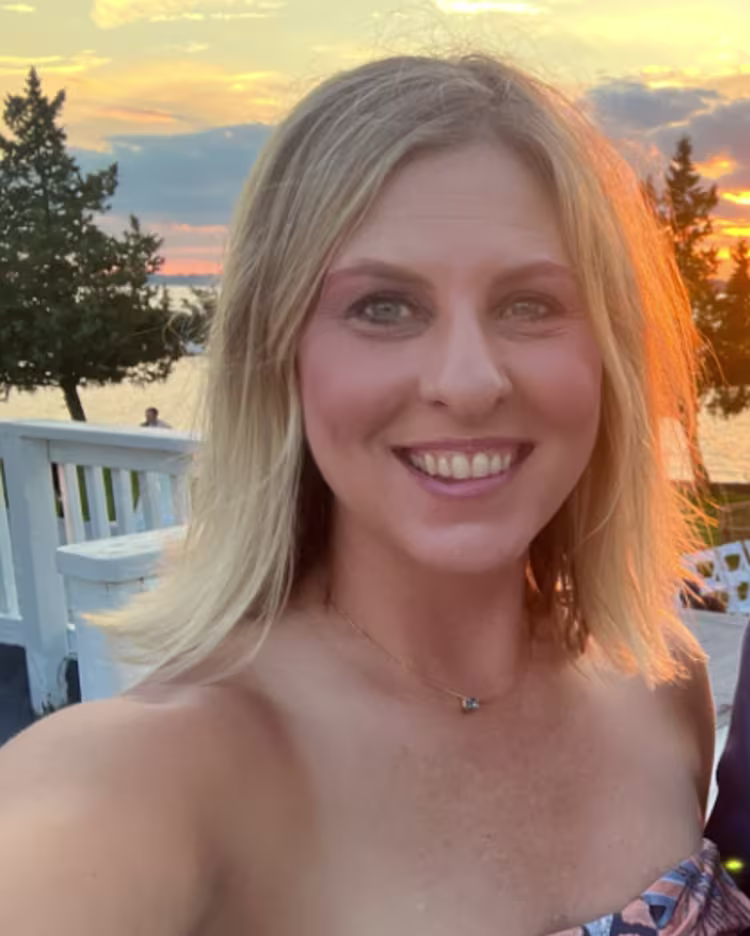 laura