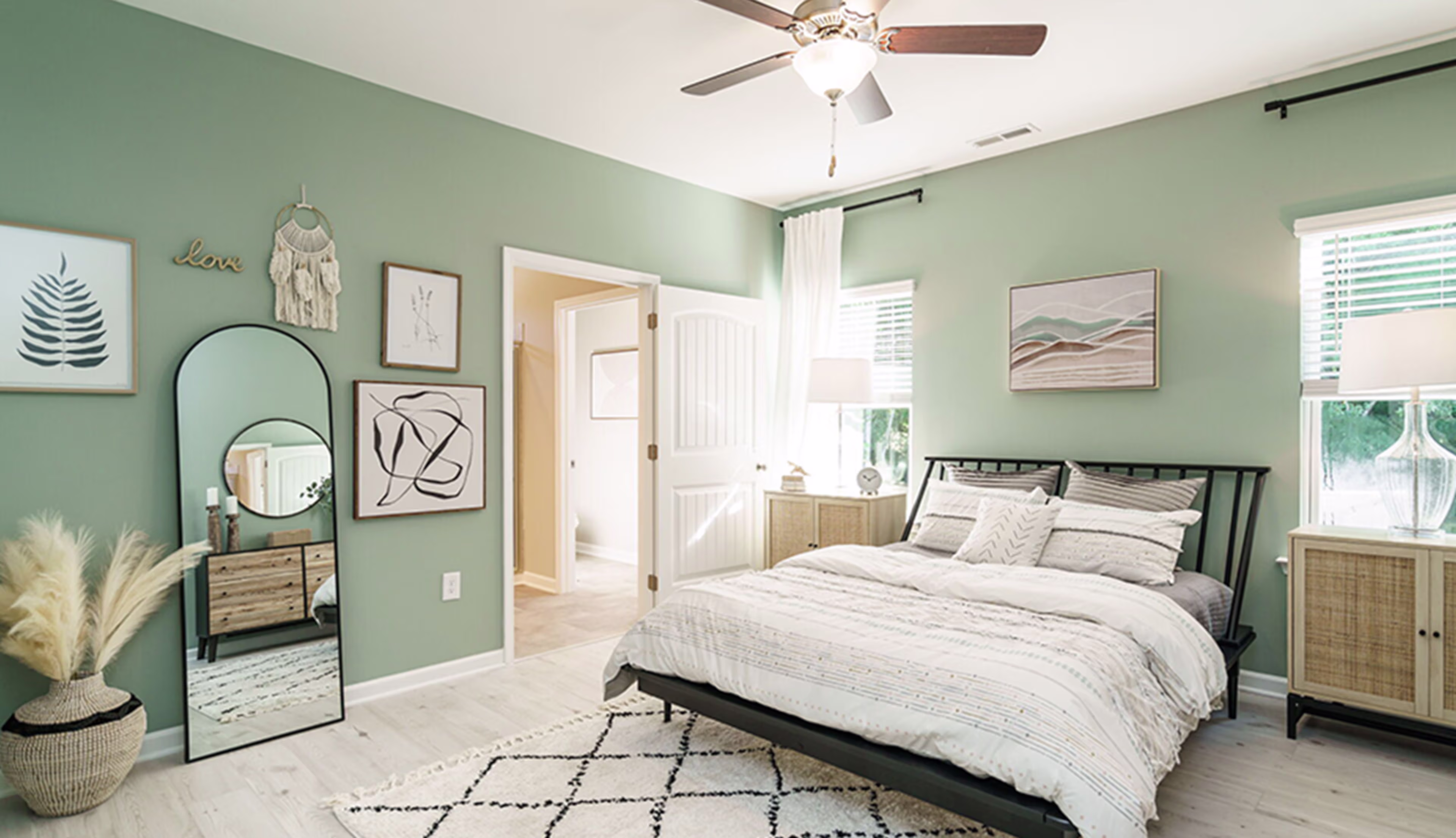 Slide - Spacious Owner's Suite