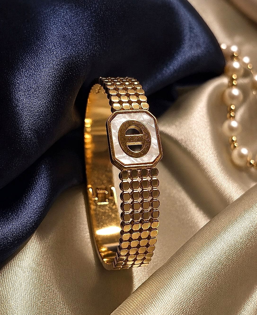 Kiara Anti-Tarnish Cuff Bracelet
