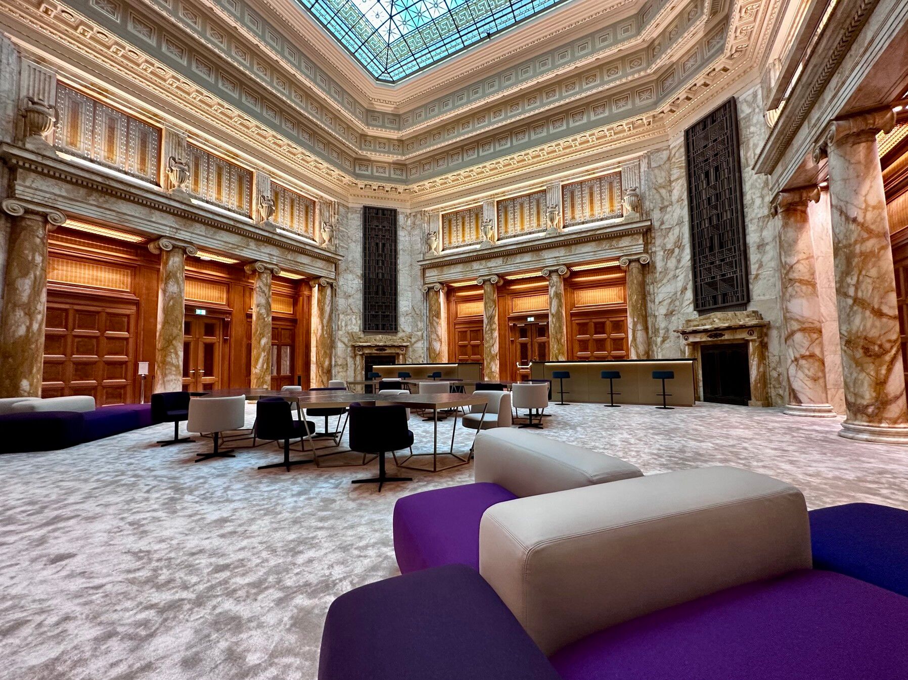 Beitrags Bild: OPEN DOORS @DLA Piper