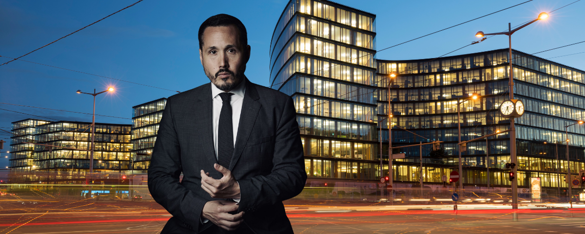 Beitrags Bild: Interview mit Dr. Alexander T. Scheuwimmer, MBA und der Sprung ins kalte Wasser