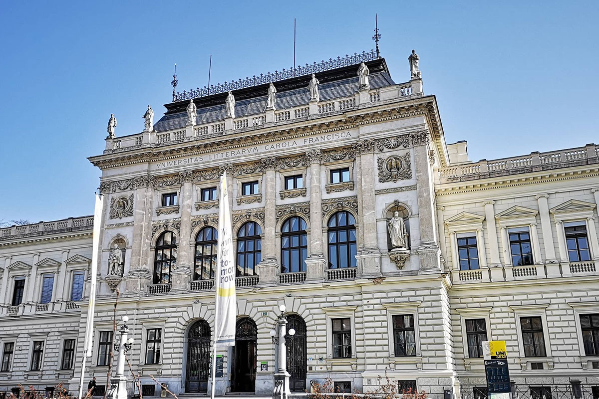 Beitrags Bild: Interview mit Univ.-Prof. MMag. Dr. Paul Gragl