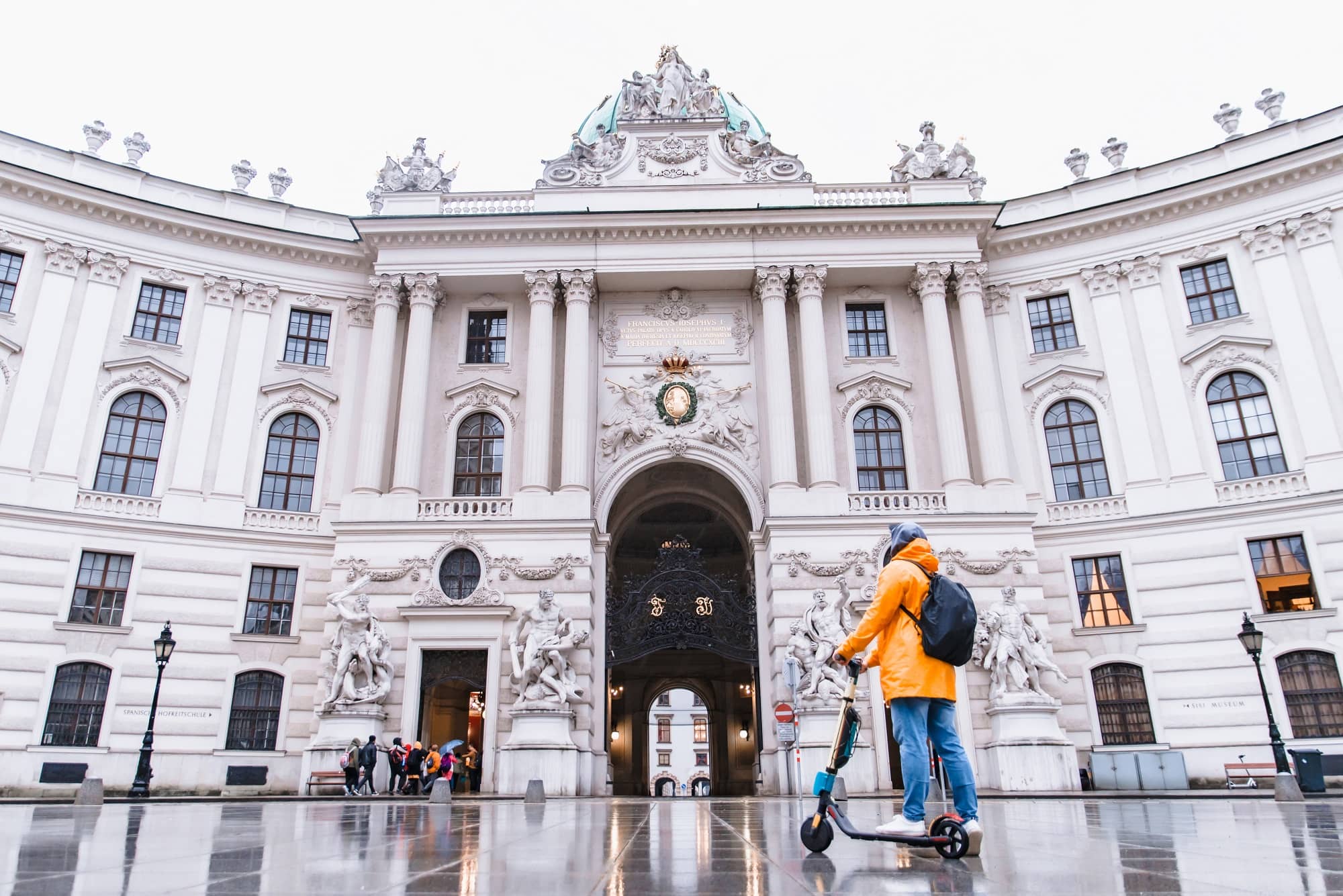 Beitrags Bild: Sind E-Scooter Fahrzeuge gemäß StVO?