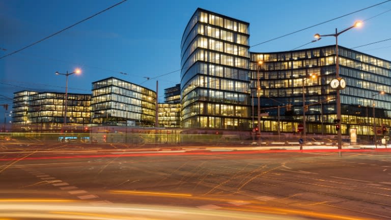 Der Sprung ins kalte Wasser Titelbild