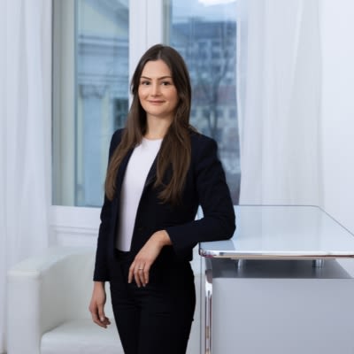 Julie Van Ysendyck, MA Foto