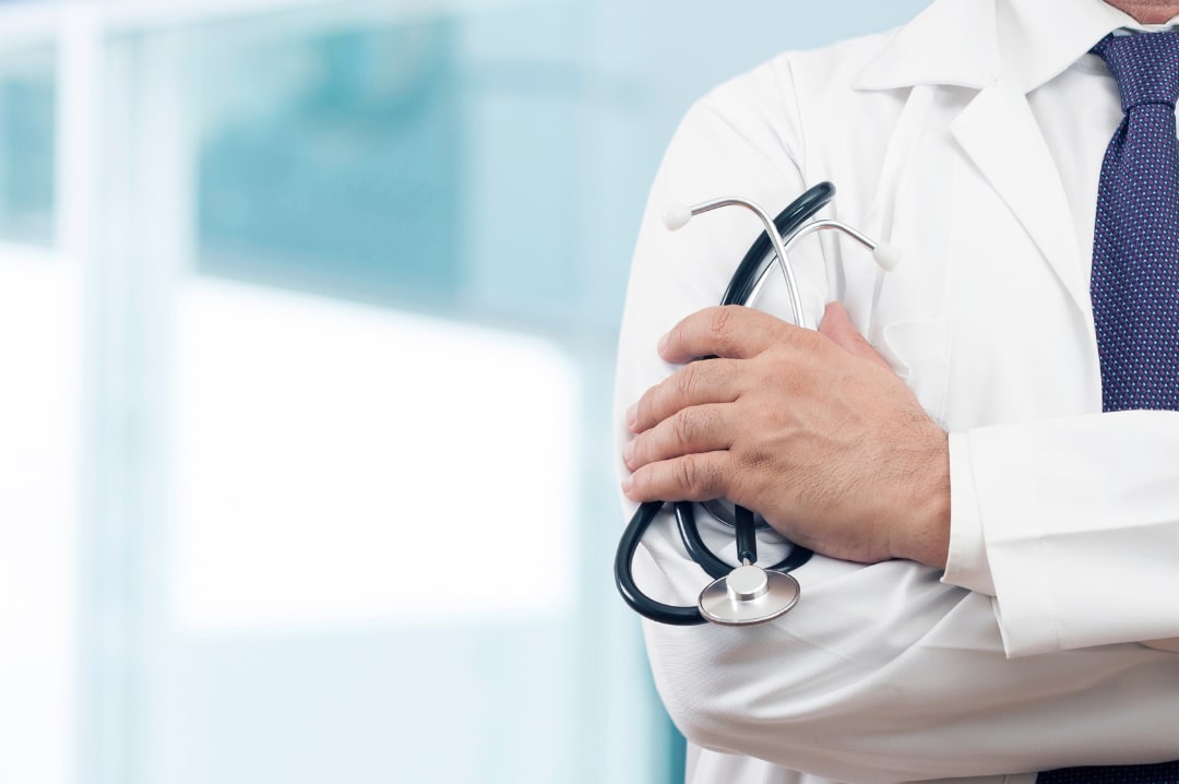 Beitrags Bild: Können nichtärztliche Gesellschafter:innen in einer Gruppenpraxis mitwirken?