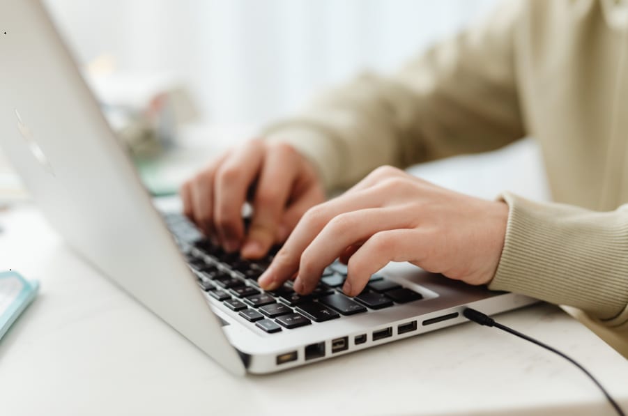 Beitrags Bild: Muss ich eine Steuererklärung abgeben, obwohl ich nur angestellt bin?