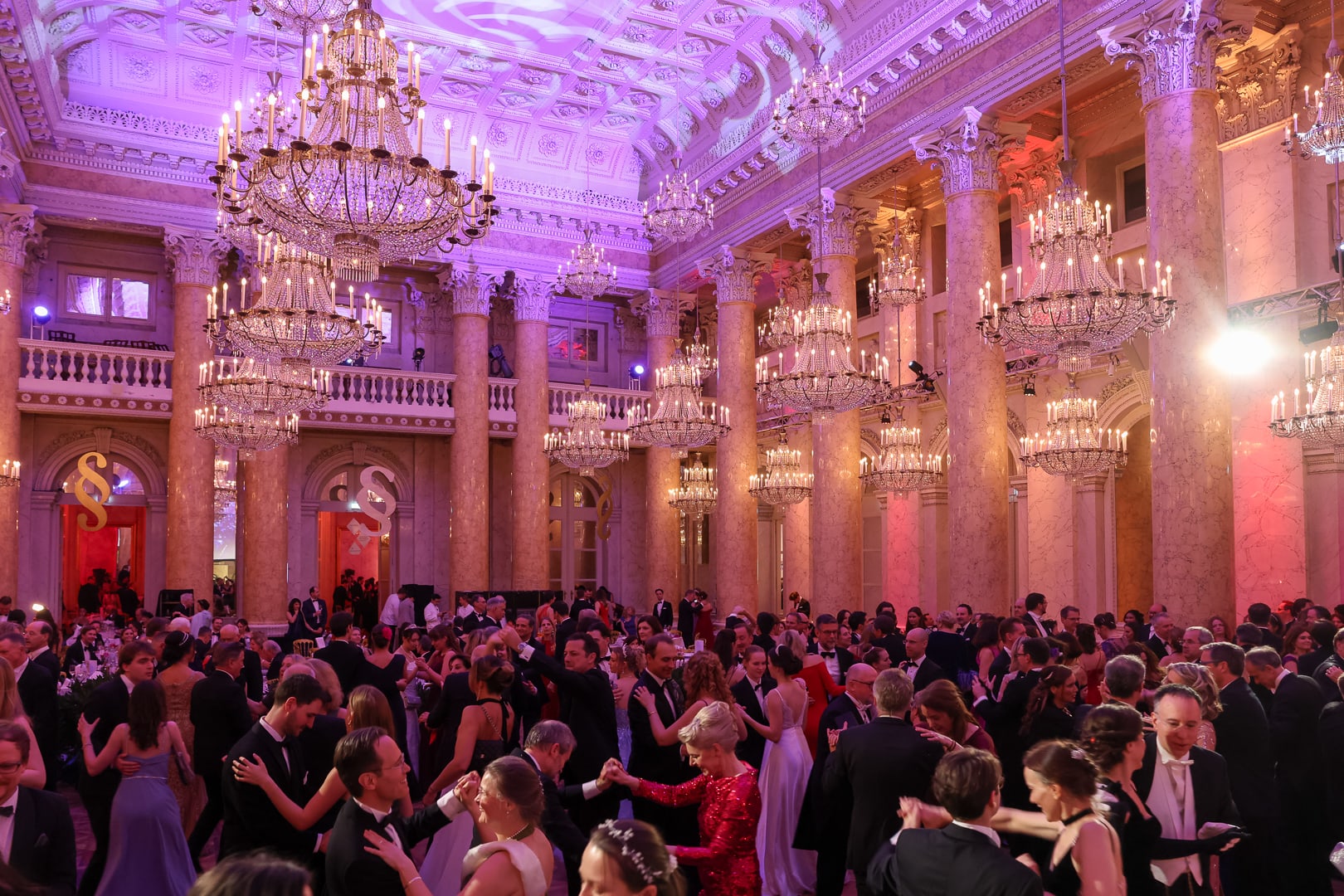 Juristenball 2026 - Collage – Bild 7
