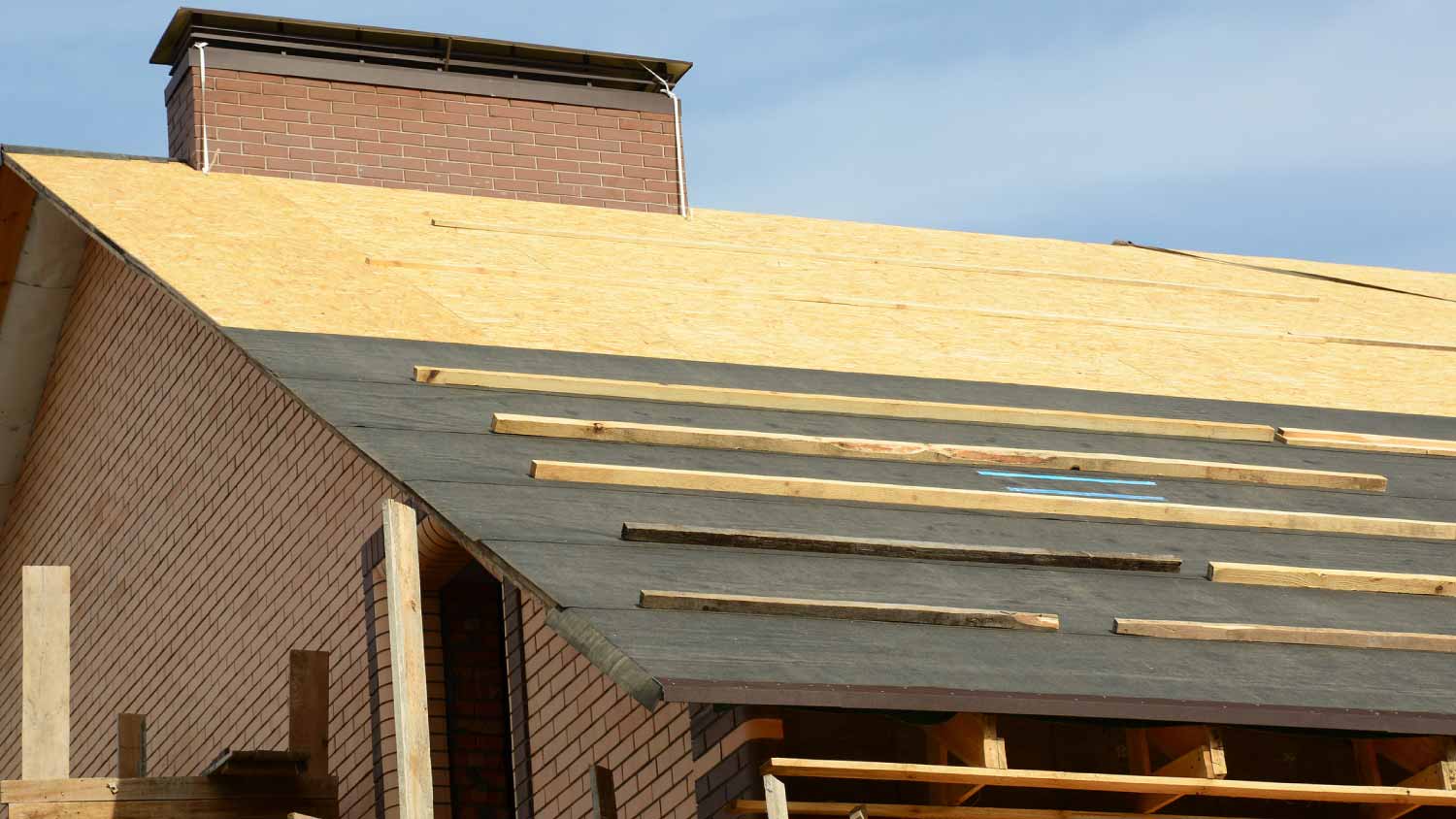 Brick house roofing construction