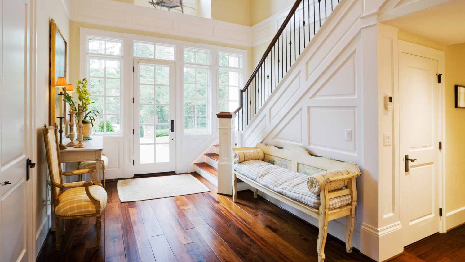 House large entryway