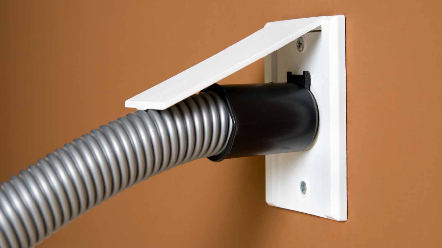 Vacuum pipe connected to central vacuum inlet