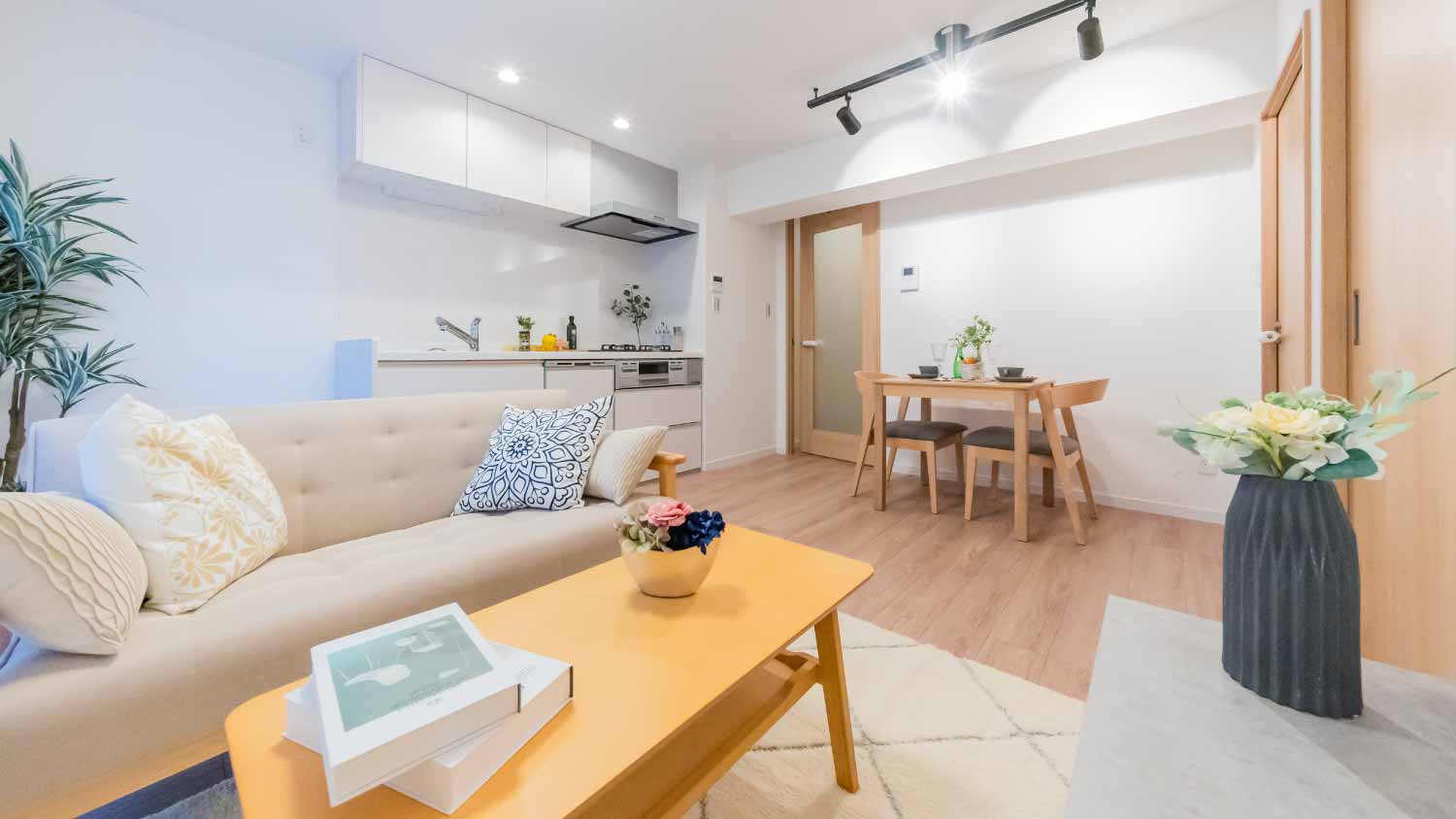 Modern garage living space