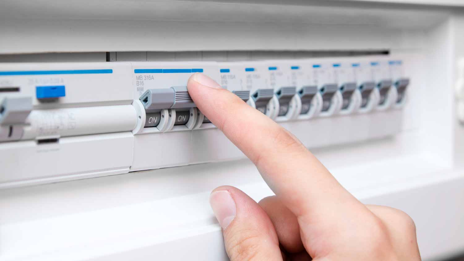 Man tuning on electric fuse