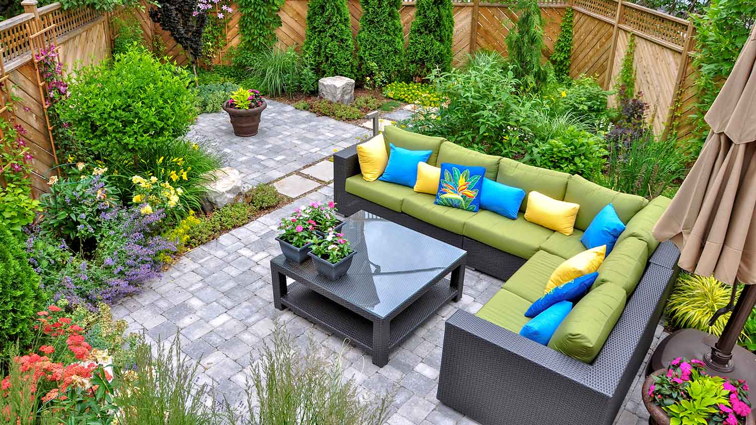 Urban house with a cozy paver patio