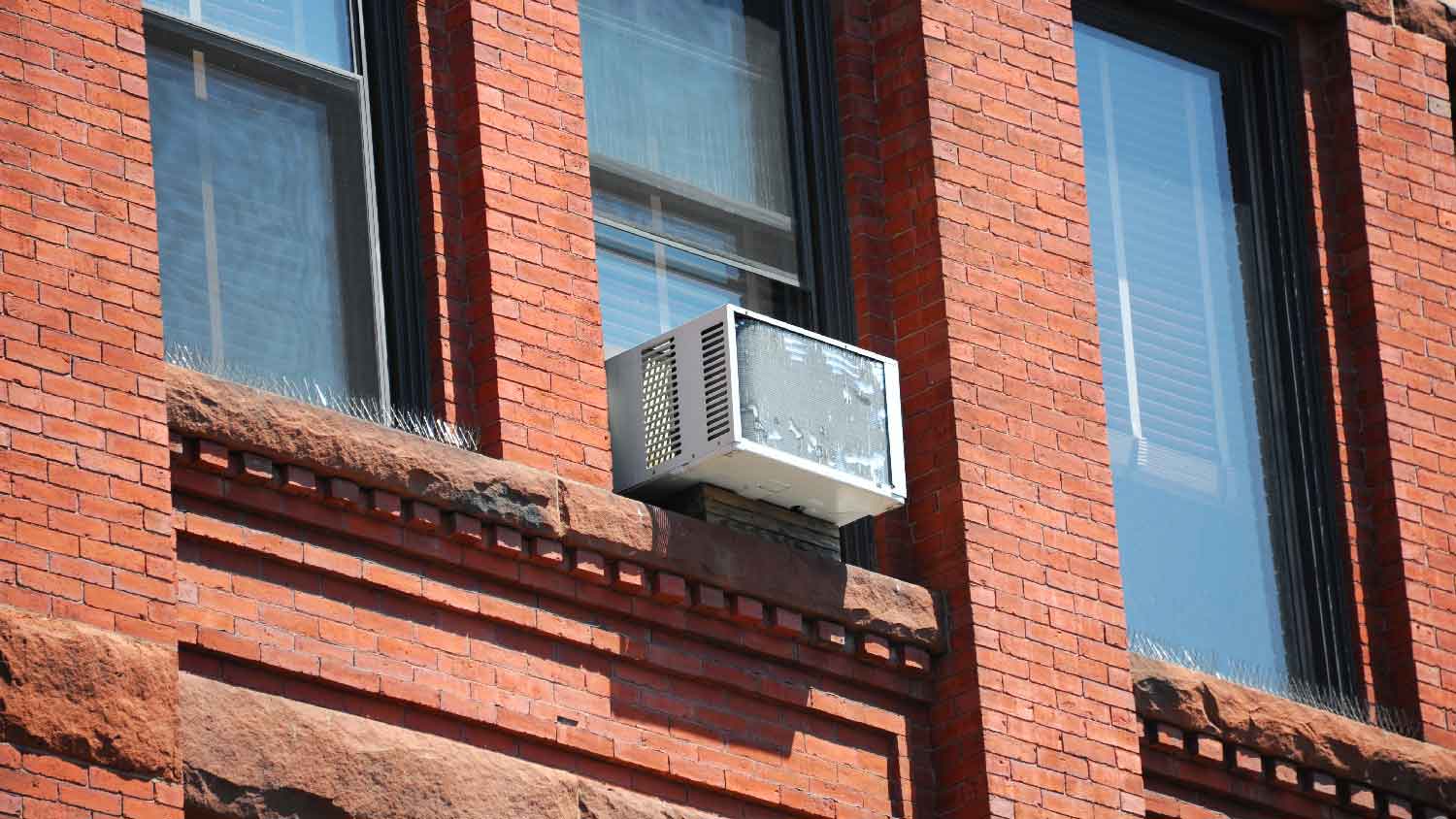 A window AC