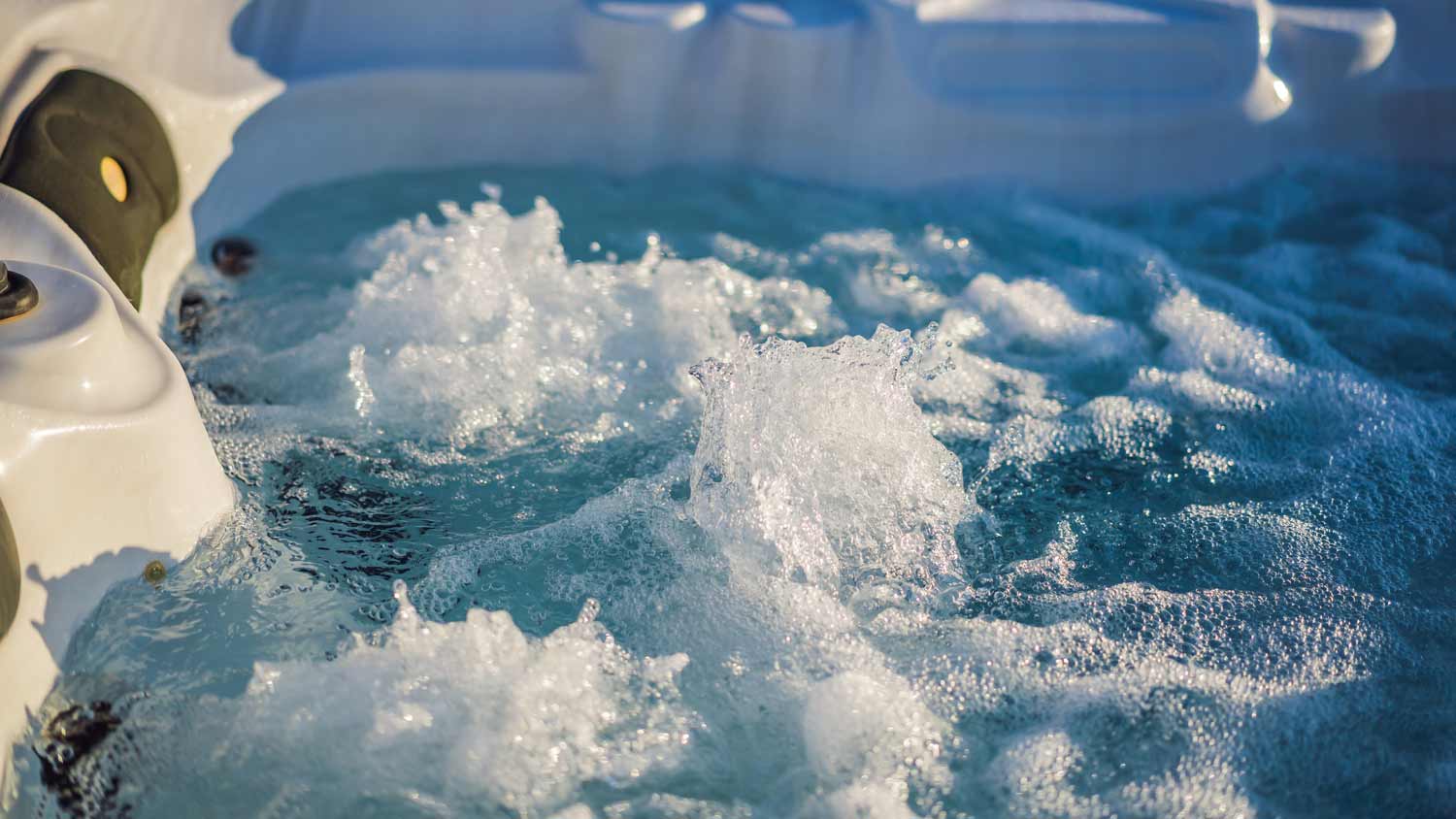 foaming water in swim spa