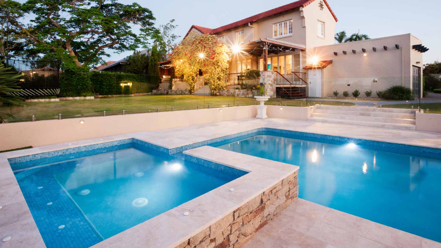 View of a modern house from the swimming pool