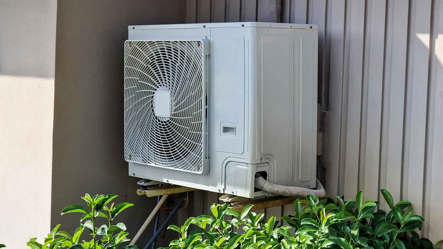 heat pump outside home