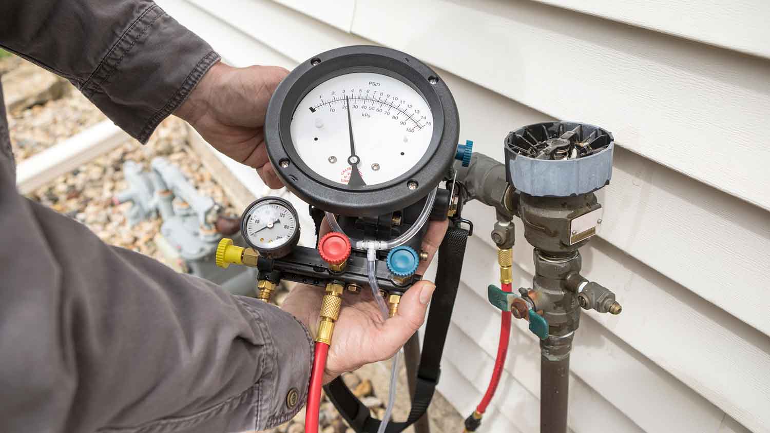 Professional sprinkler back flow test