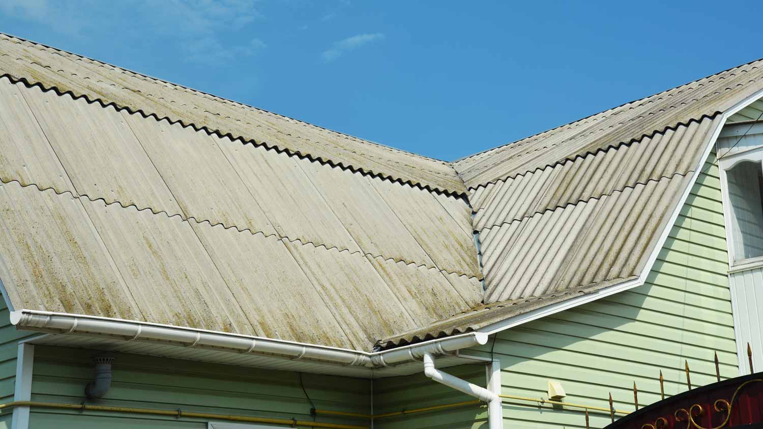 close up of roof with asbestos