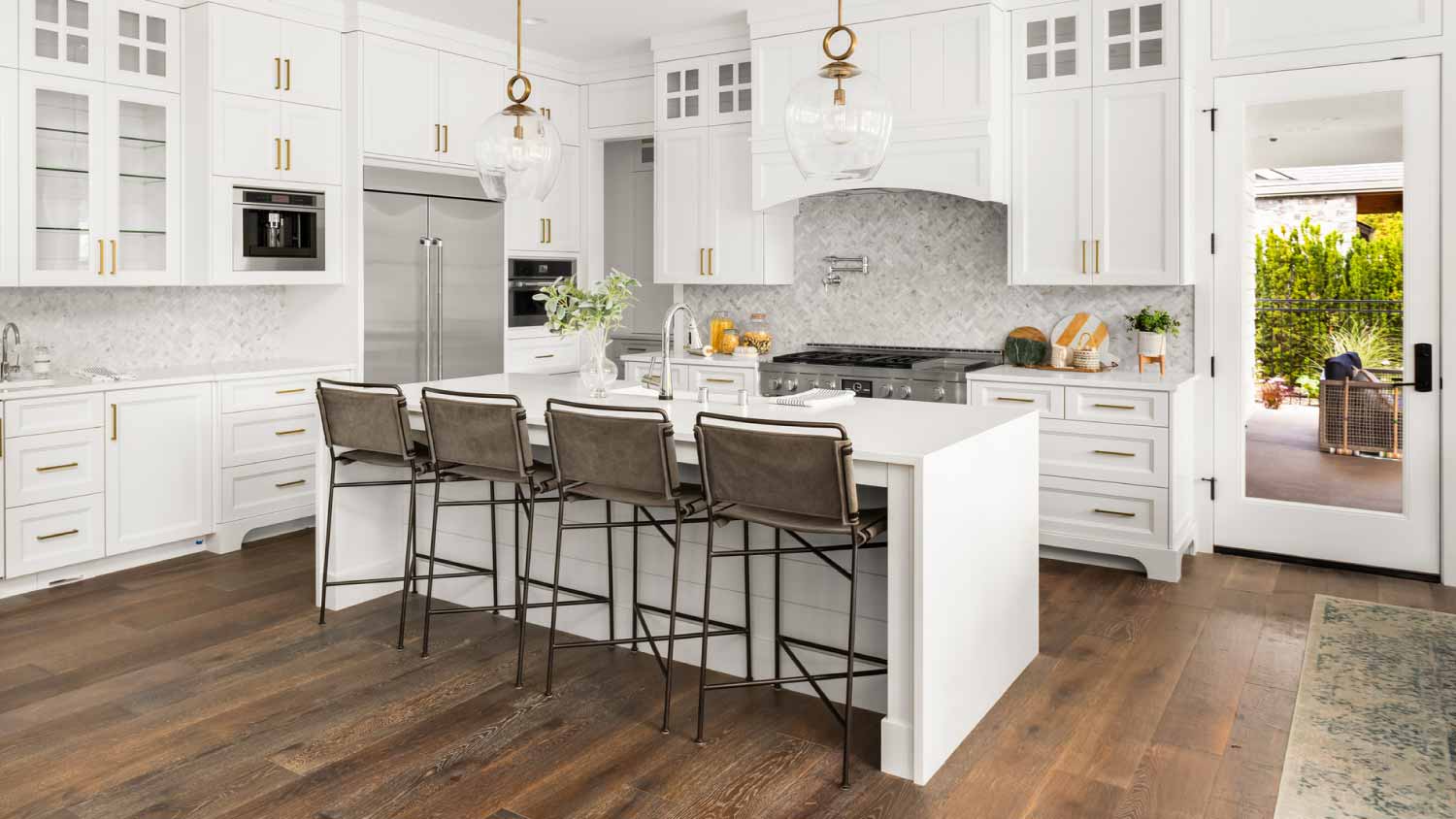 Luxury white kitchen