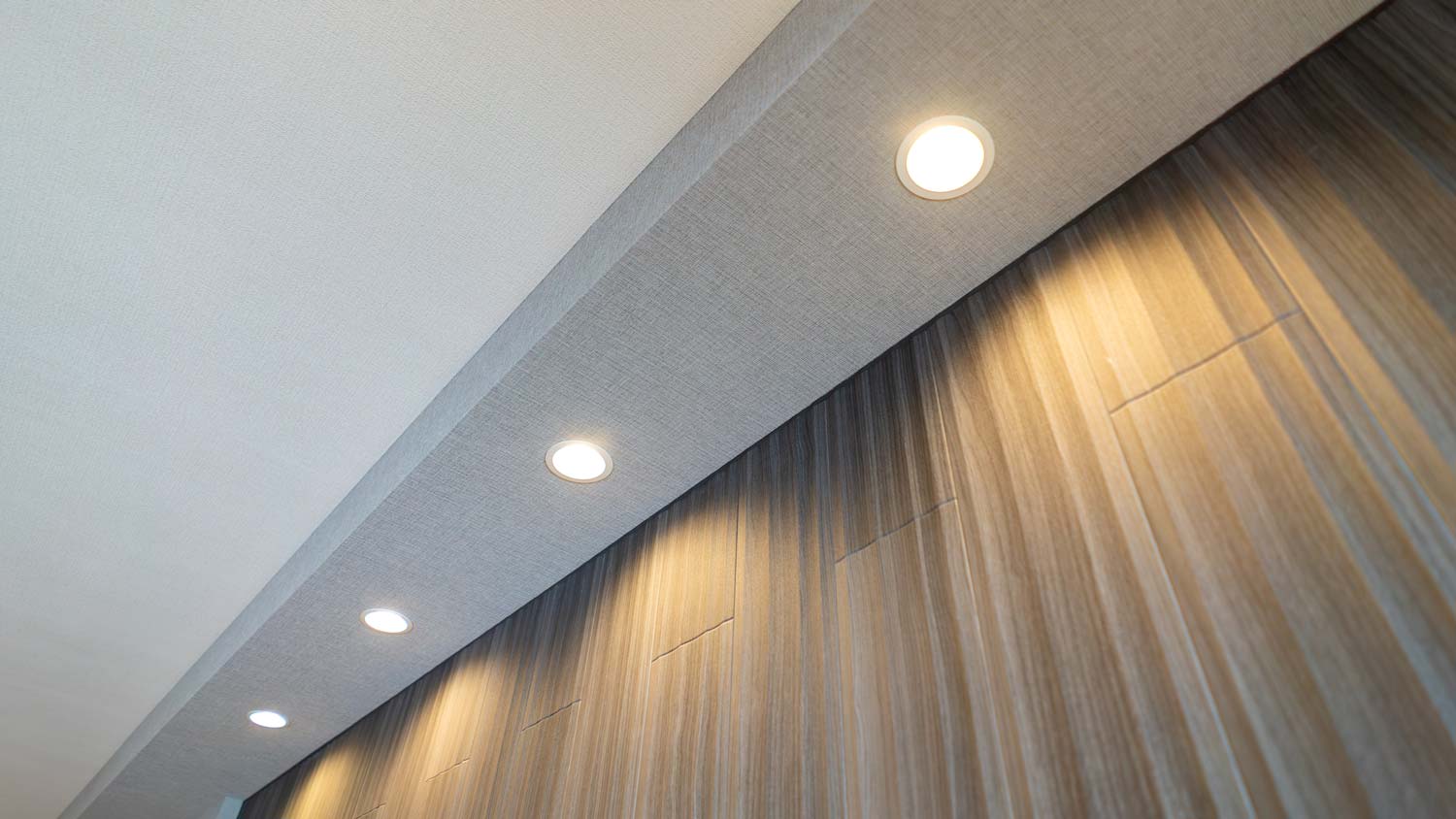 home with recessed lighting