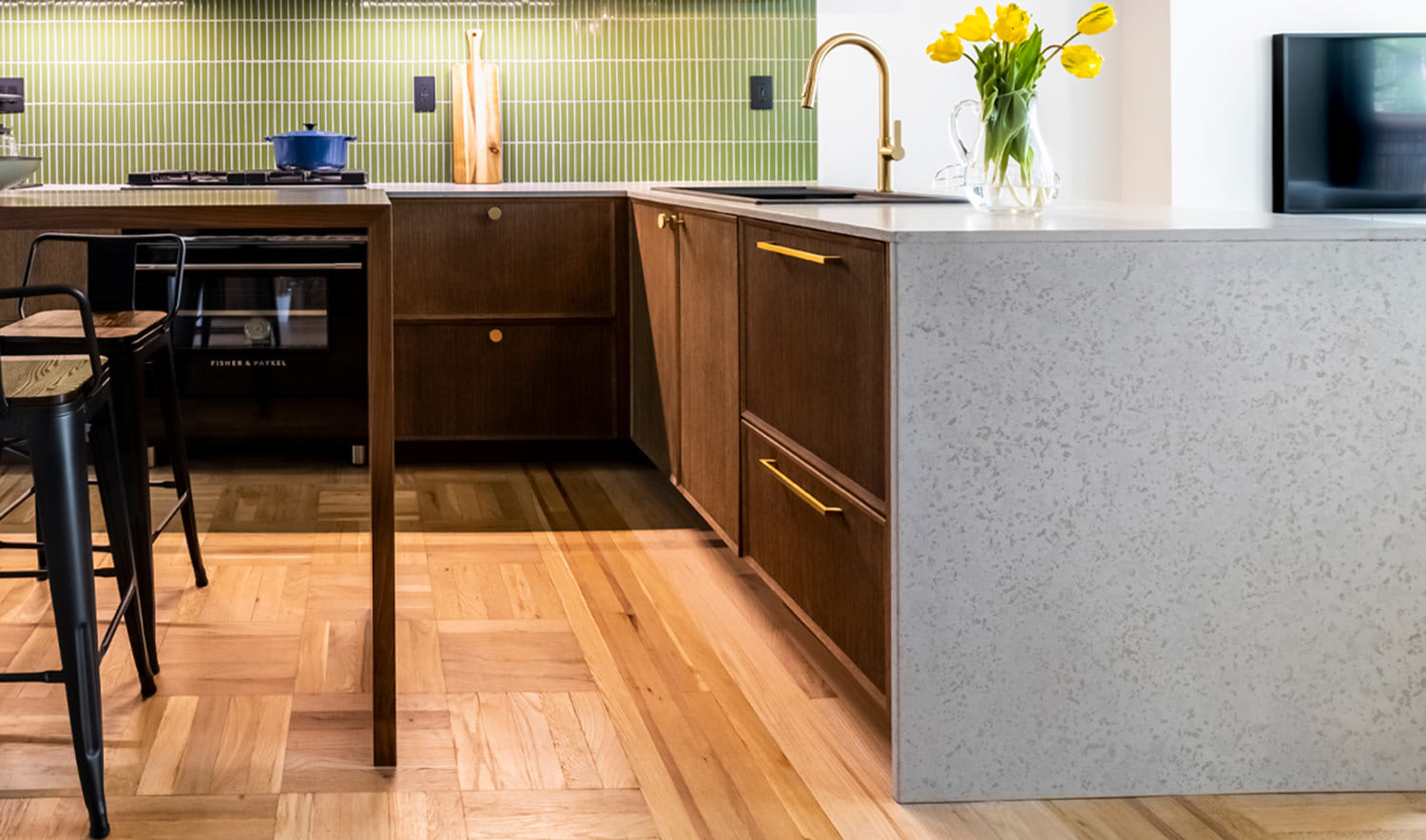 Concrete kitchen countertops with green tile