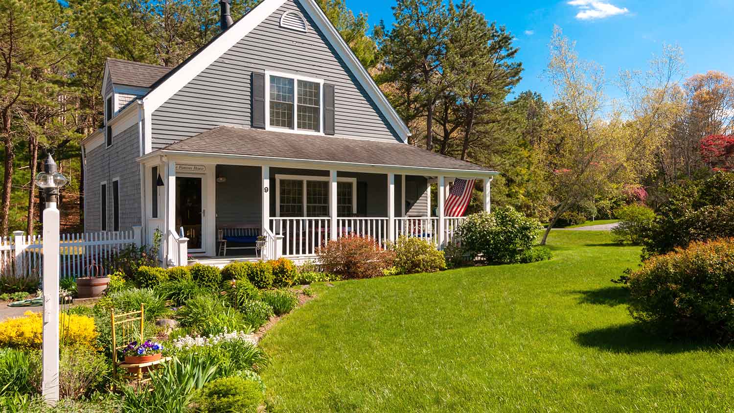 House with well-maintained front yard