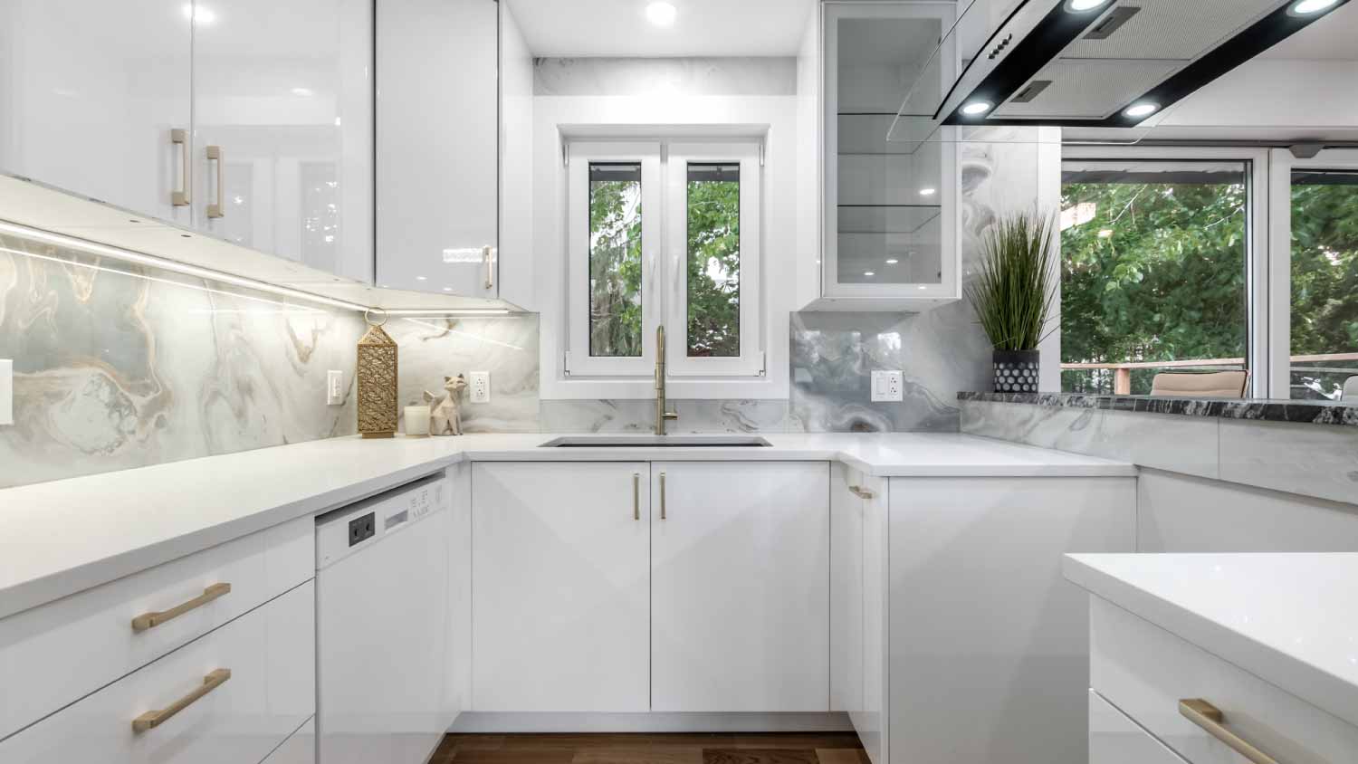 Luxury white kitchen