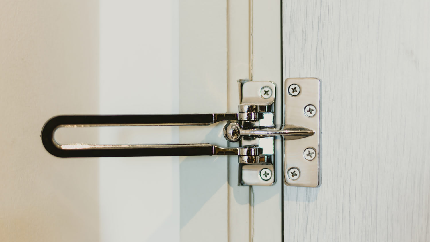 swinging latch on home door